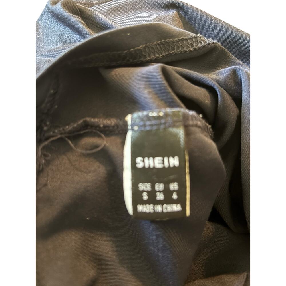 SHEIN Navy Blue Athletic Crop Top Size 4 - Picture 3 of 4